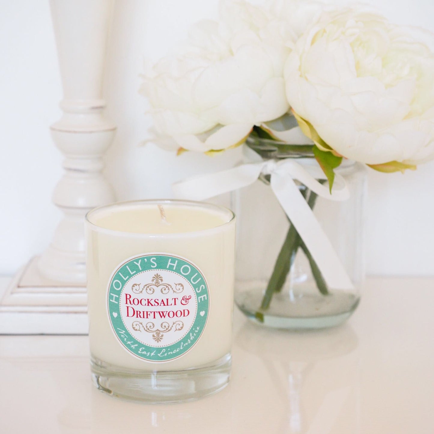 Rocksalt & Driftwood Luxury Scented Candle
